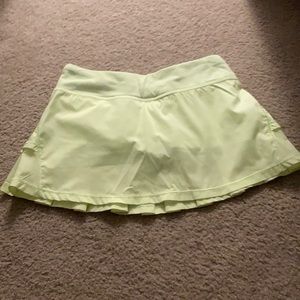 Green/yellow girls tennis skirt🎾